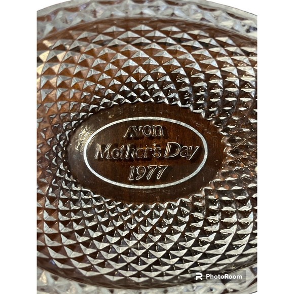 Vtg Fostoria for Avon Mothers Day 1977 Lead Crystal Egg Soap/Trinket Dish - Picture 4 of 4